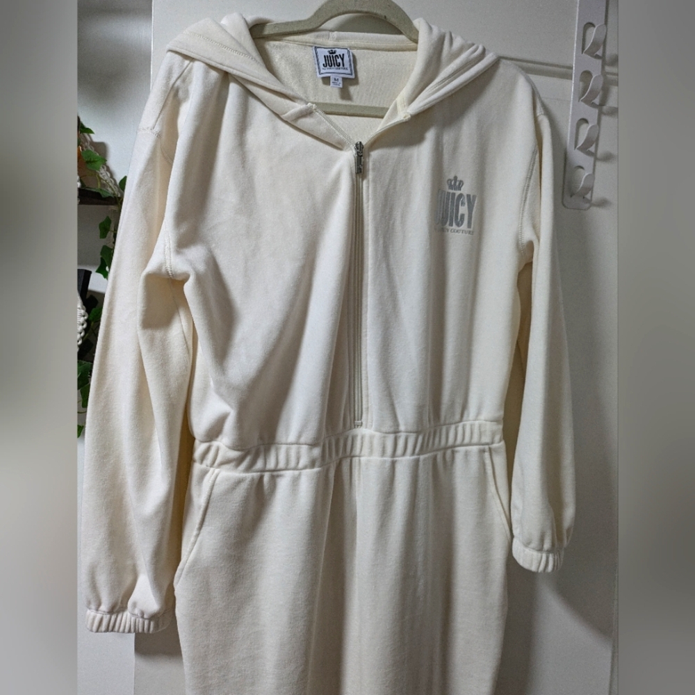 NWOT Juicy by Juicy Couture Lounge Jumpsuit Ivory